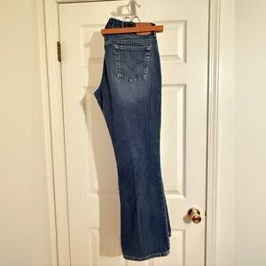 Levi’s 515 Bootcut Jeans Women’s 14 Medium Wash Low Rise Classic